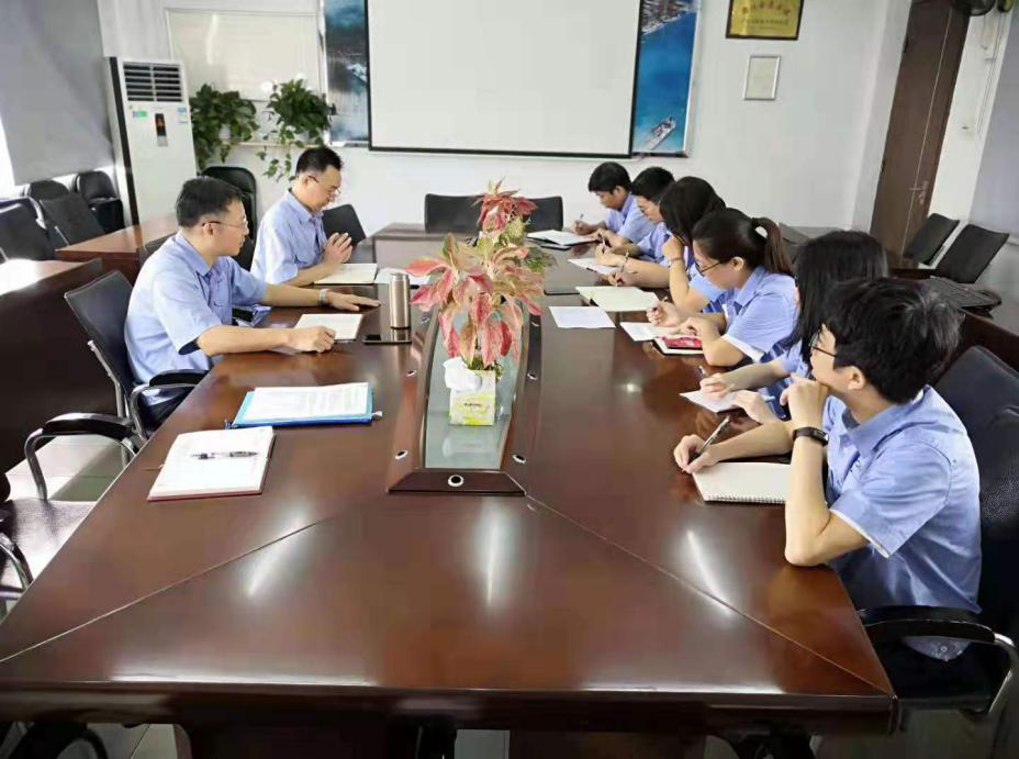 【圍繞中心 解決重點(diǎn)難點(diǎn)問題】領(lǐng)導(dǎo)班子成員開展調(diào)查研究