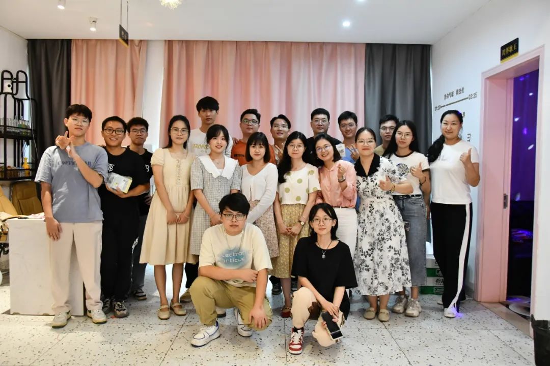 “緣聚校企 解放雙十一”公司組織開展青年聯(lián)誼活動(dòng)