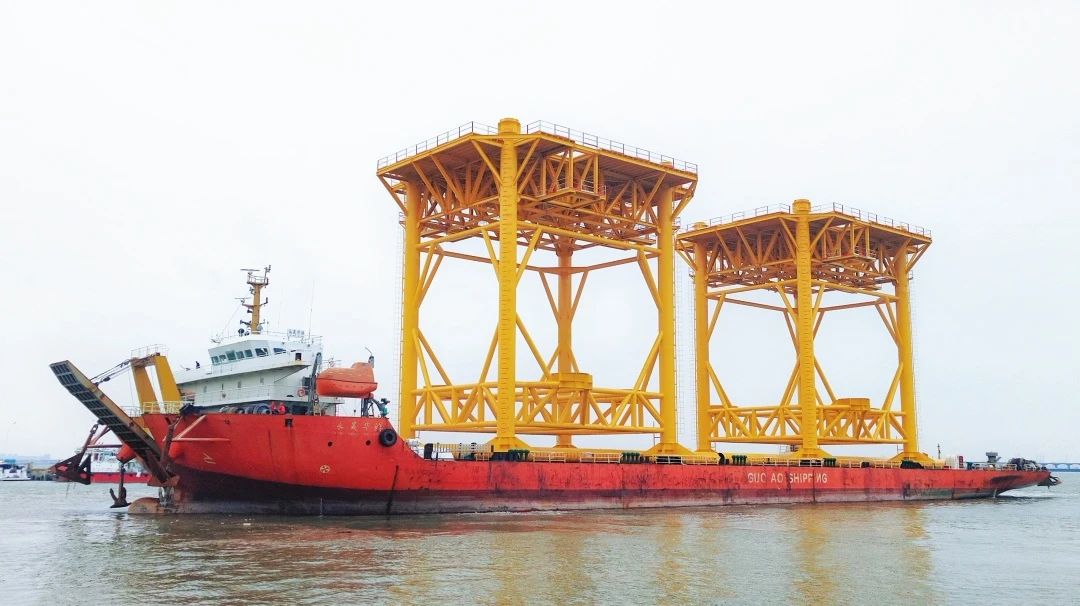 龍年啟航！公司承建防城港導(dǎo)向架全部完工裝船發(fā)運